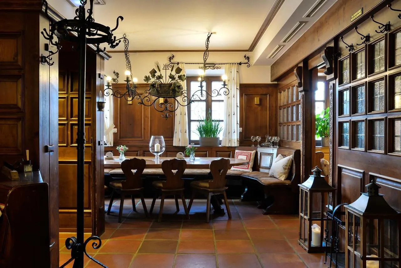 Landgasthof Zum Erdinger Weissbraeu Rosenheim